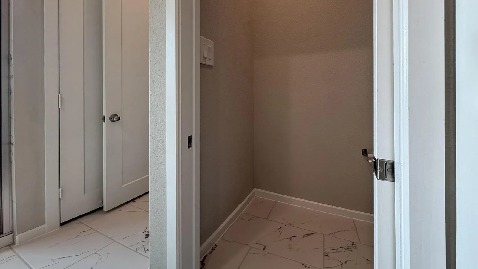 11818 Serena's Song Drive, a new home by Alta Homes